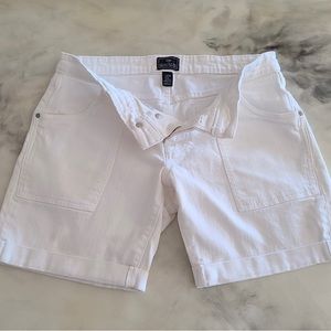 Gap Sexy Boyfriend Short - button fly